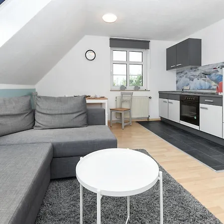 Ferienwohnungen Im Haus Lieblingskoje Neuharlingersiel Buitenkant foto